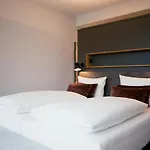 林姆堡多姆酒店 4*