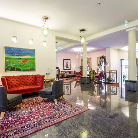 Dom Limburg Hotel 4*