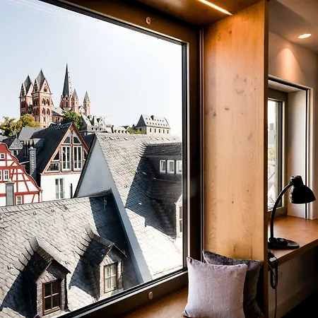 Dom Limburg Hotel 4*