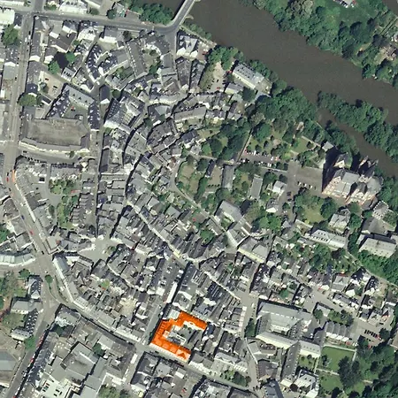 Dom Limburg 4*