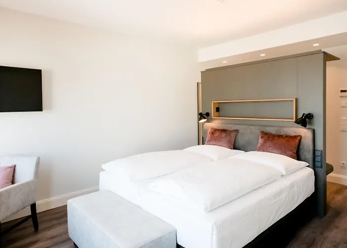 Hotel Dom Limburg 4*